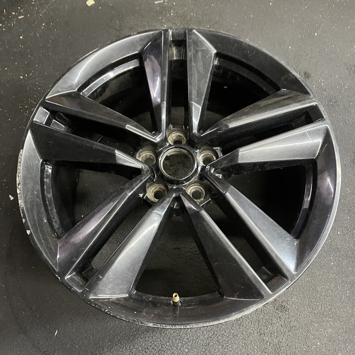 19" MUSTANG 15 19x9 , 10 spoke, 5 split spokes Original OEM Wheel Rim - Side Profile