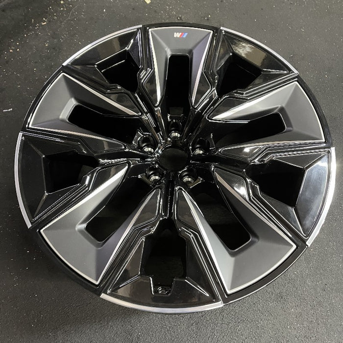 21" 750e 24-25 21x10.5 5 spoke V spoke silver with black inserts Original OEM - View 7