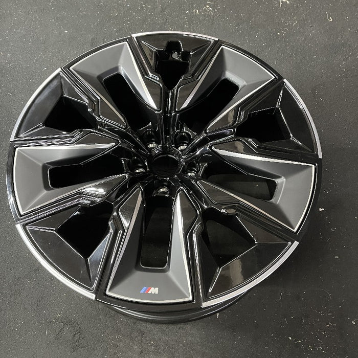 21" 750e 24-25 21x10.5 5 spoke V spoke silver with black inserts Original OEM - View 8