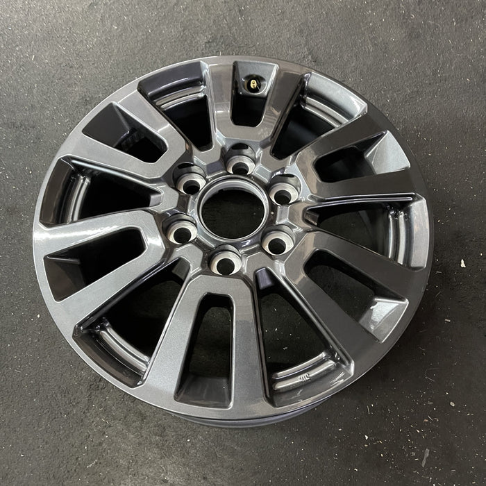18" LAND CRUISER 24 18x7 Original OEM Wheel Rim - Close-Up Detail