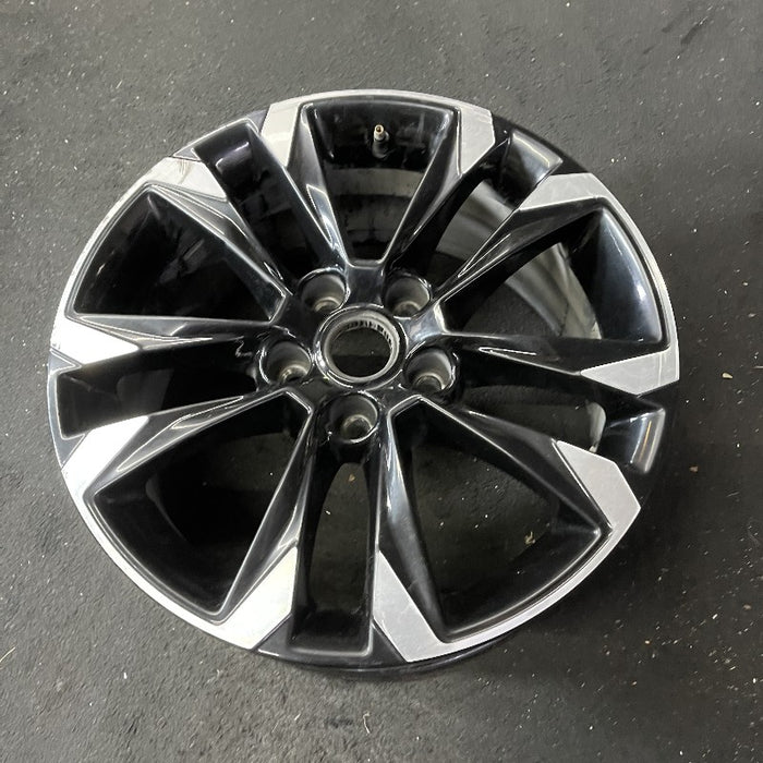 17" TRAILBLAZER 21-23 17x7.5 5 double spoke gloss black opt Q6V Original OEM - View 8