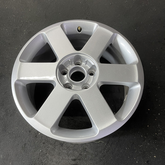 17" AUDI A4 03-05 17x7.5 , 6 spoke, SW Original OEM Wheel Rim - Close-Up Detail
