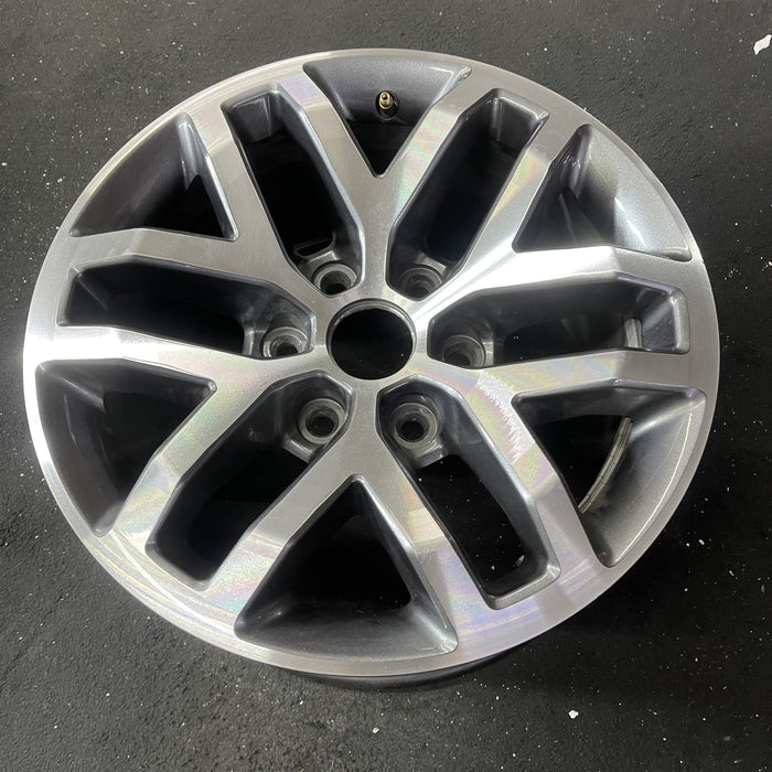 17" FORD F150 RAPTOR 17-20 , 12 spoke , Original OEM Wheel Rim - Close-Up Detail
