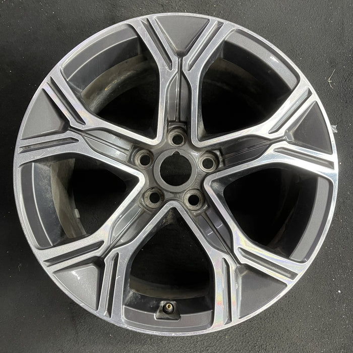 18" STINGER 18-19 18x8 , 5 Y spoke Original OEM Wheel Rim - Angle View