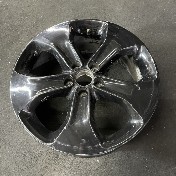 18" COMPASS 18 , , 18x7, , , straight spoke, black Original OEM Wheel Rim - Close-Up Detail