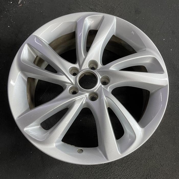 18" INFINITI QX30 17-19 18x7 , , alternating spoke Original OEM Wheel Rim - Side Profile
