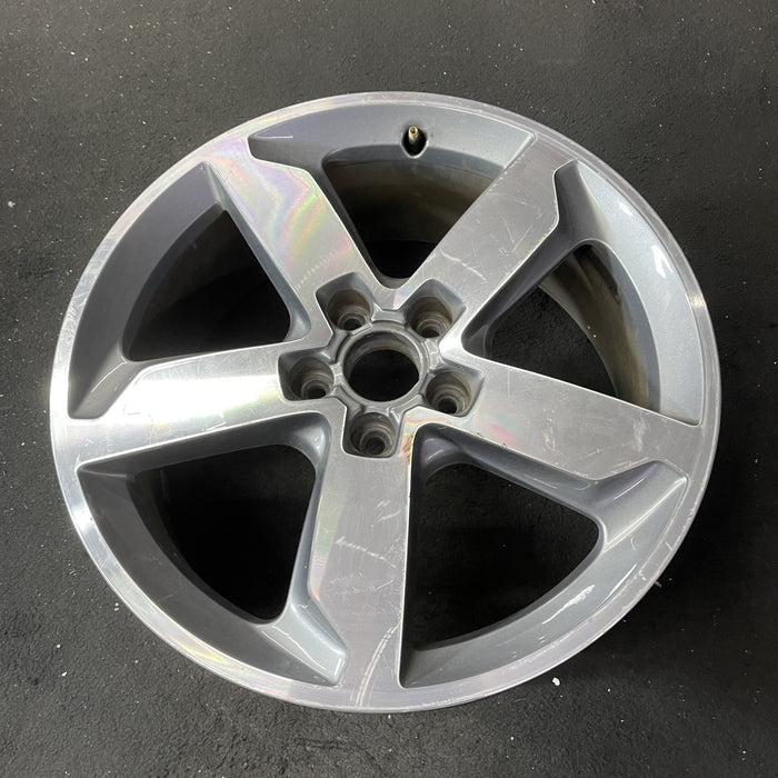 18" AUDI Q3 15-16 18x7 Original OEM Wheel Rim - Close-Up Detail