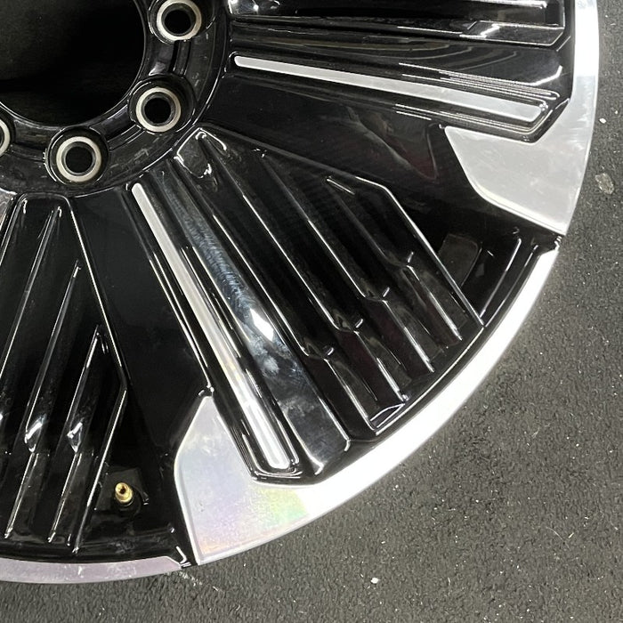 24" ESCALADE IQ 25 24x9 single spoke gloss black opt RDV Original OEM Wheel Rim - Back View