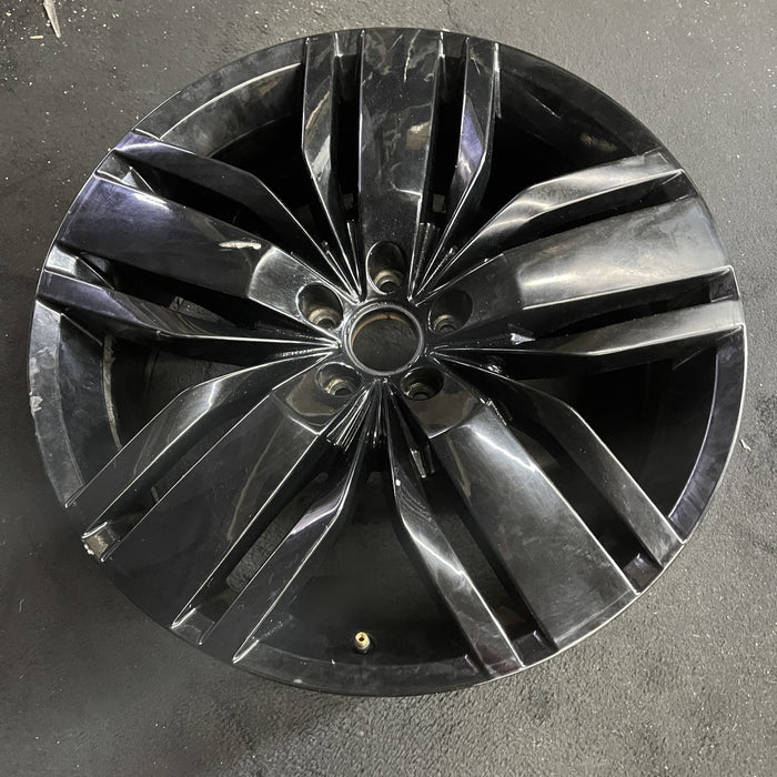 20" ATLAS 18-20 20x8 , , triple spoke, black Original OEM Wheel Rim - Side Profile