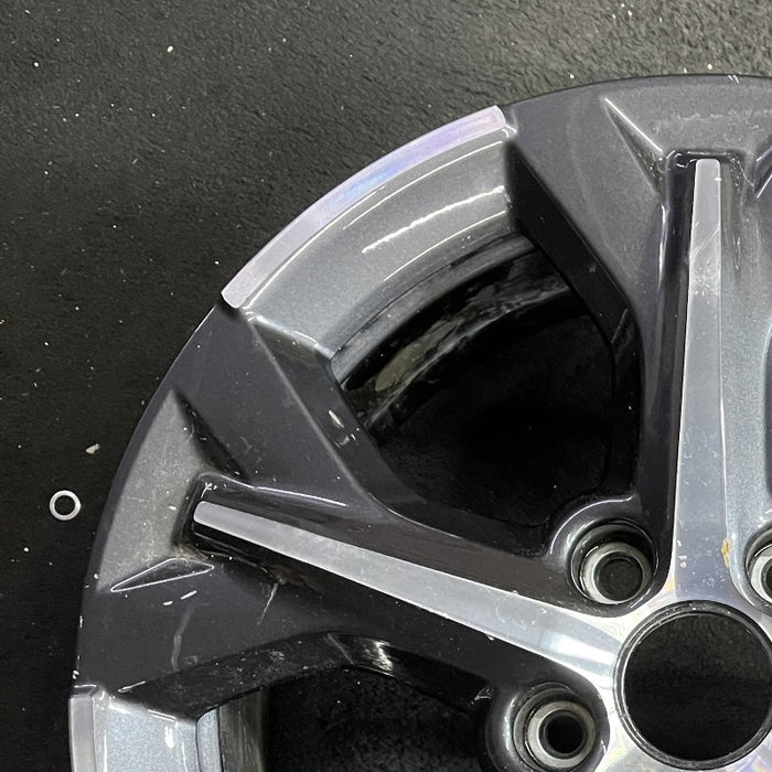 17" HR-V 23-24 17x6.5 alloy 5 spoke machined dark gray Original OEM Wheel Rim