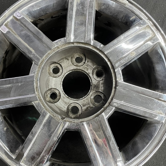 18" ESCALADE 07-09 18x8 7 spoke chrome finish opt PD5 Original OEM Wheel Rim - Angle View