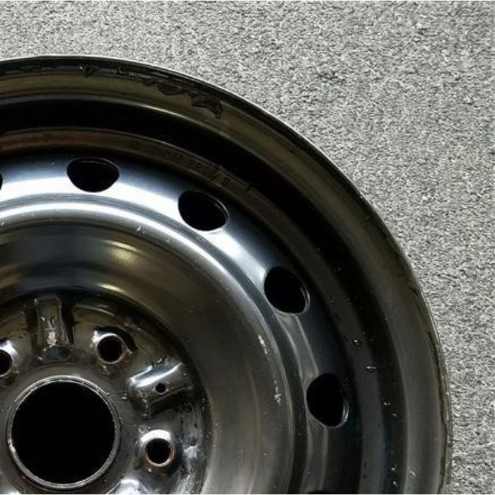 15" AVALON 00-04 15x6, steel Original OEM Wheel Rim - Close-Up Detail