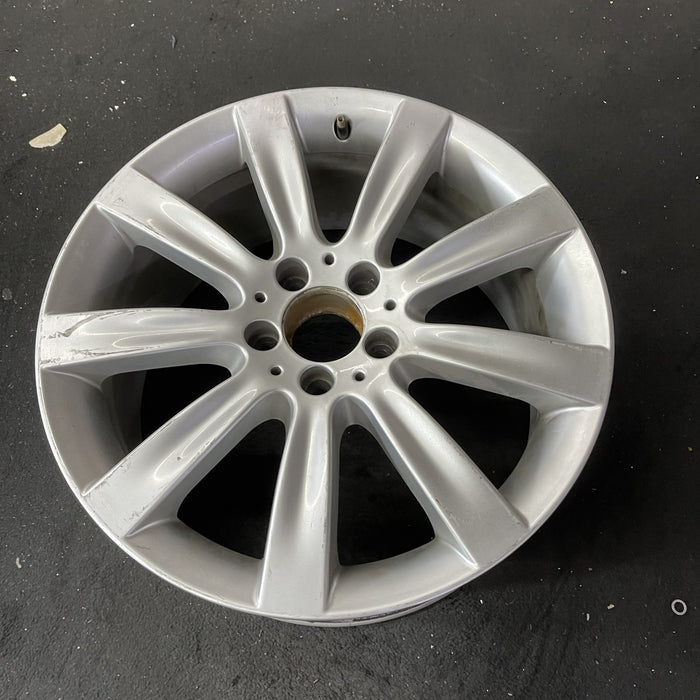 18" MERCEDES CL-CLASS 07 216 Type; CL550, 18x8.5, 9 spoke, narrow concave spoke - Close-Up Detail
