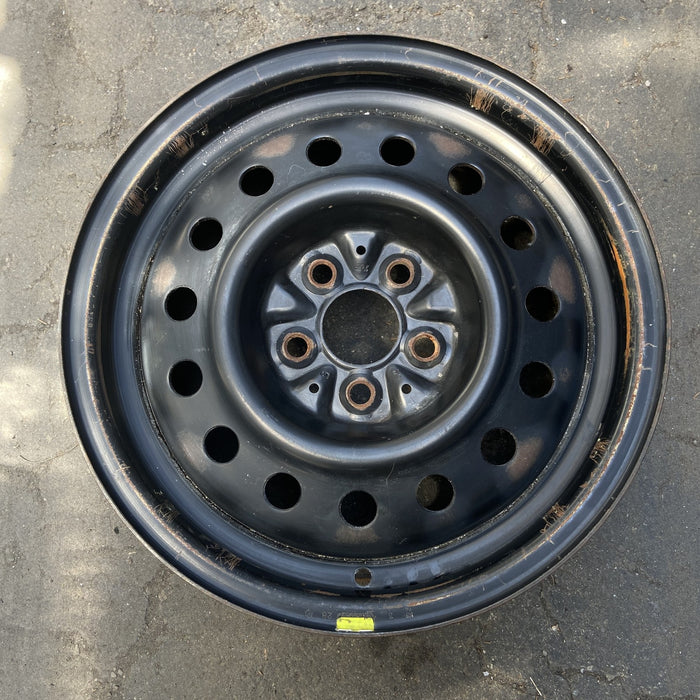 15" DAYTONA 91-93 15x6, steel Original OEM Wheel Rim - Angle View
