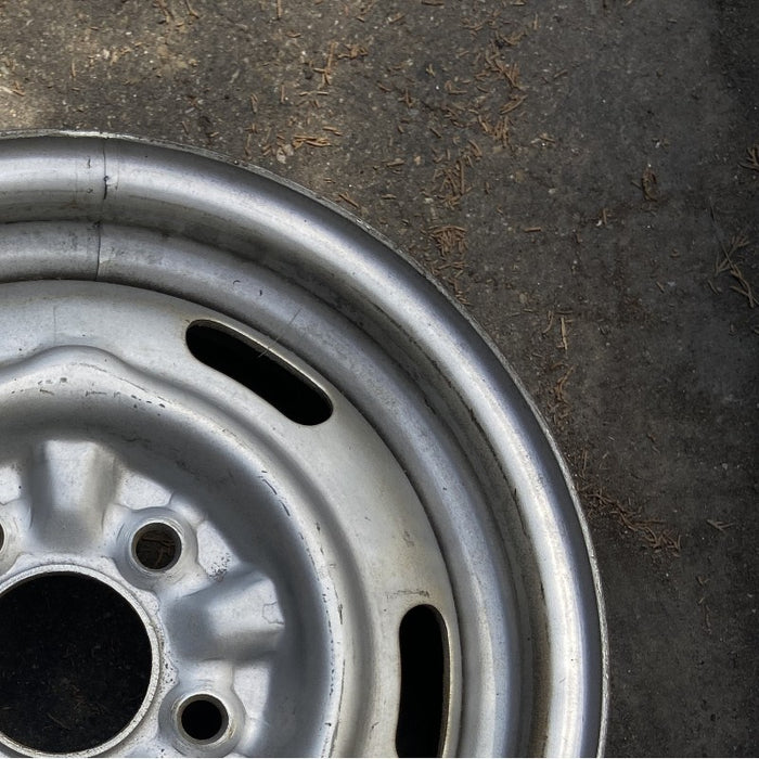 14" TOYOTA PICKUP 74 14x5 Original OEM Wheel Rim