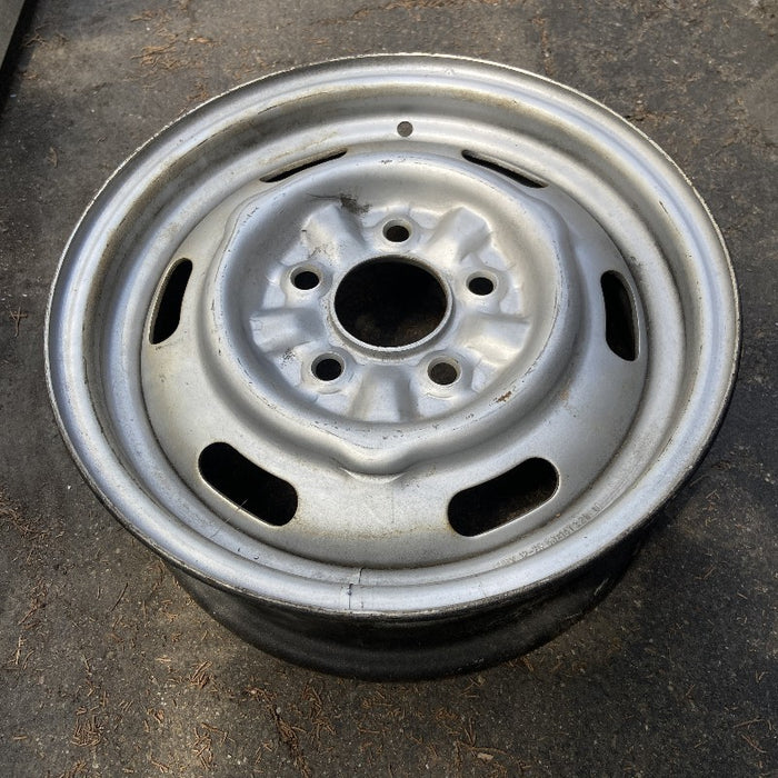 14" TOYOTA PICKUP 74 14x5 Original OEM Wheel Rim