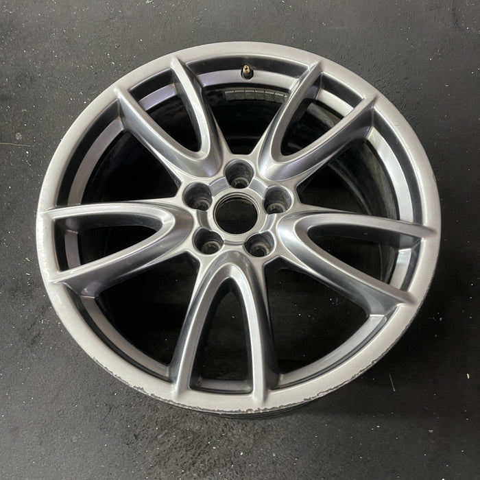 19" MUSTANG 11 19x9 , Original OEM Wheel Rim - Close-Up Detail