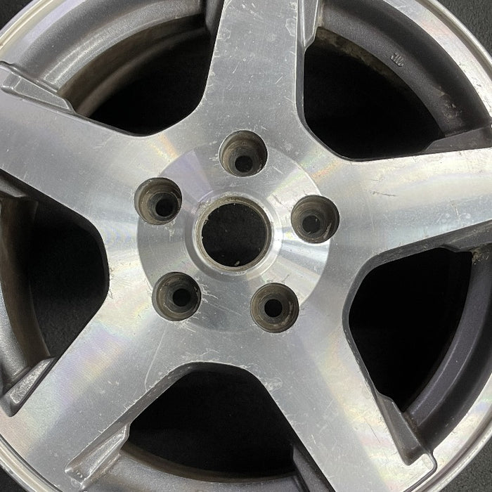 17" GRAND CHEROKEE 05 17x7.5 Limited machined w/ inlay at end of spokes - Angle View