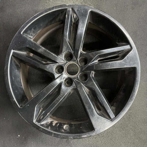 19" EVOQUE 12-13 , 19x8, 5 spoke Original OEM Wheel Rim - Angle View