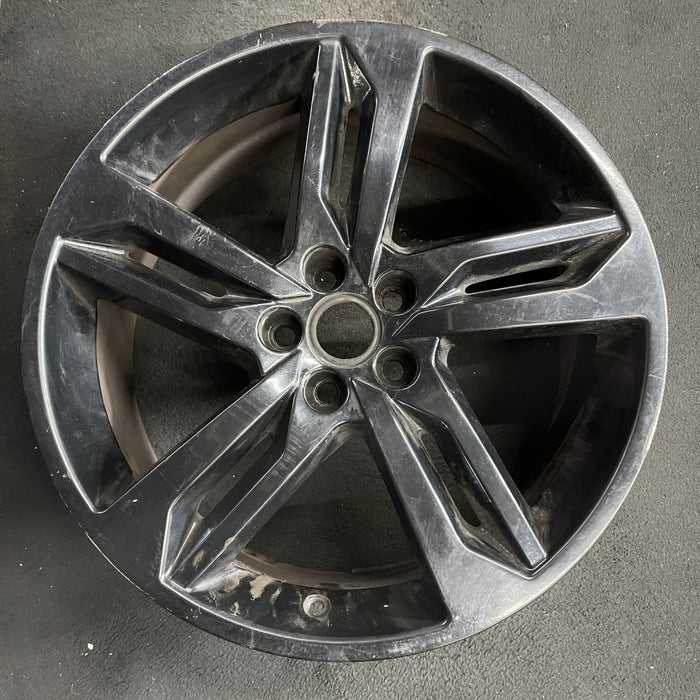 19" EVOQUE 12-13 , 19x8, 5 spoke Original OEM Wheel Rim - Angle View