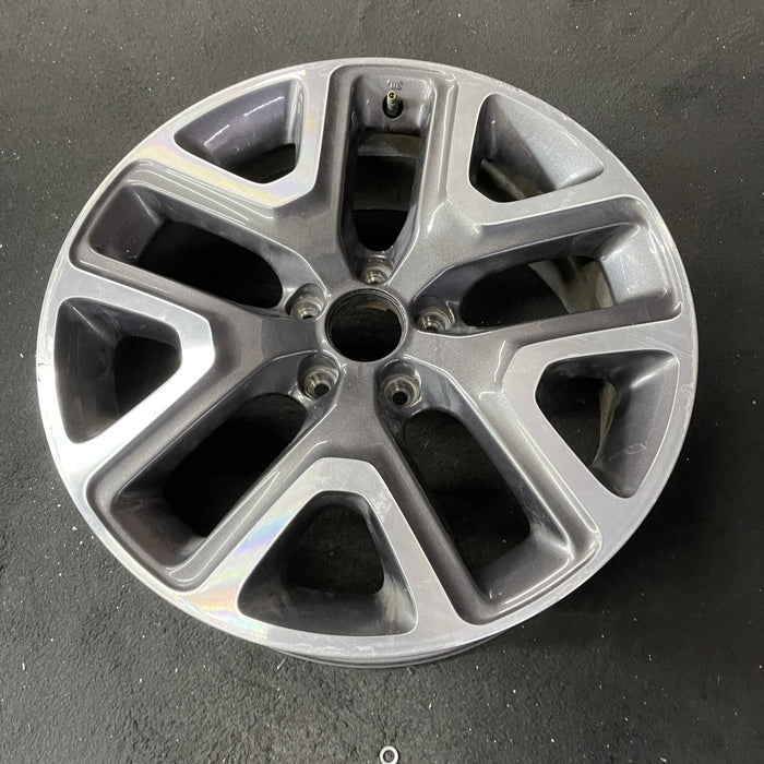 18" RENEGADE 15 18x7 , , , open spoke Original OEM Wheel Rim - Close-Up Detail