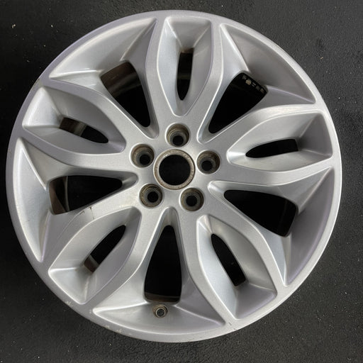18" LR2 11-15 18x8 , Original OEM Wheel Rim - Angle View