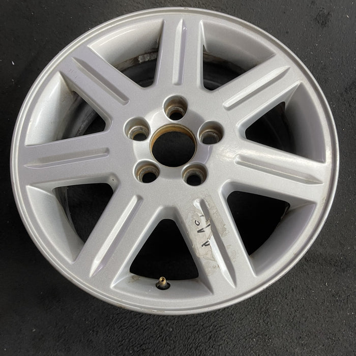 16" VOLVO 30 SERIES 09-10 16x6.5, alloy, 7 spoke, indented face Original OEM - Side Profile