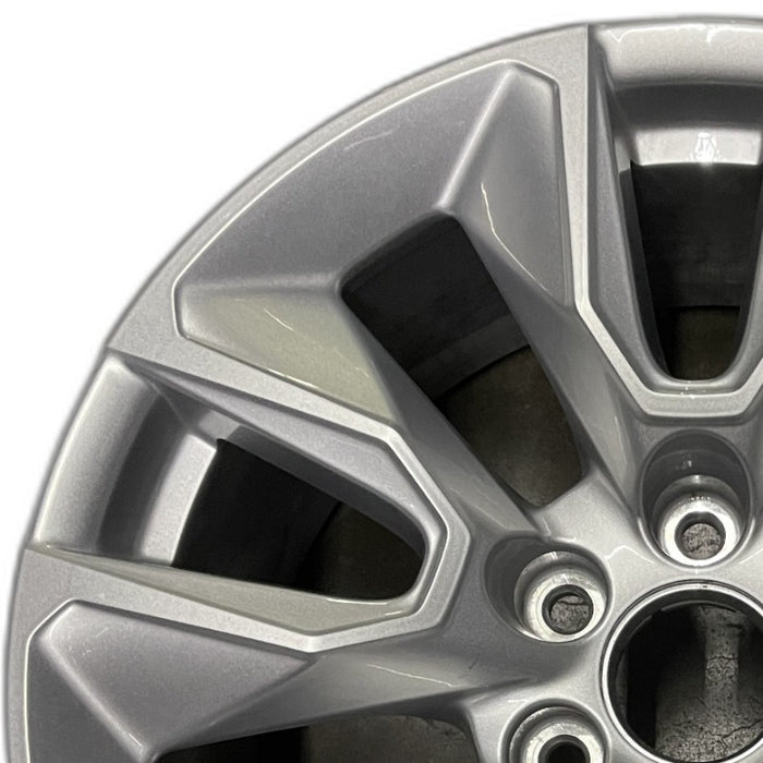 20" SILVERADO 1500 PICKUP 22 20x9 10 spoke opt NZN Original OEM Wheel Rim - Angle View