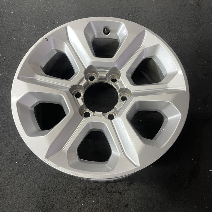 17" 4 RUNNER 14 17x7, alloy Original OEM Wheel Rim - Close-Up Detail