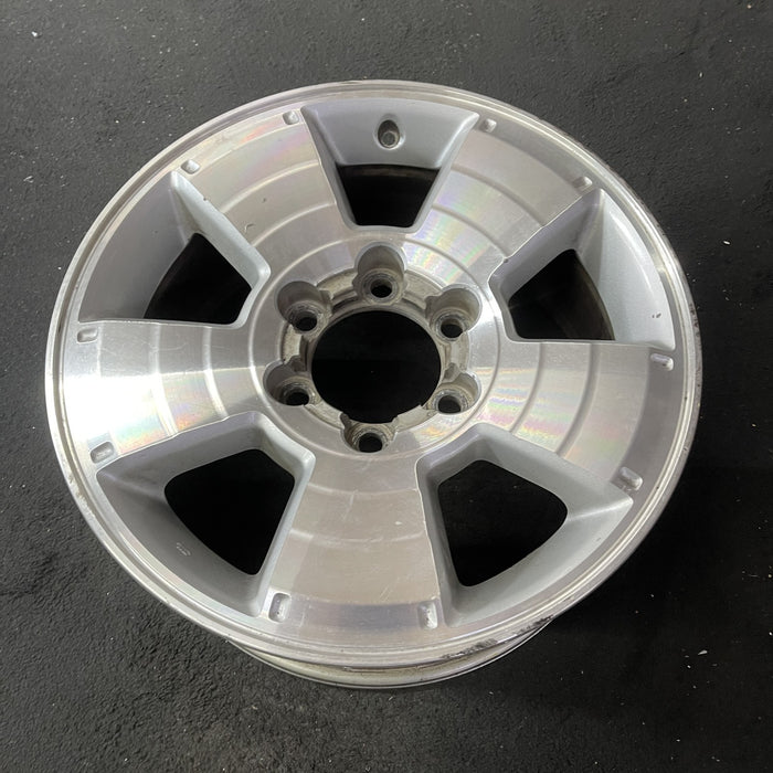 17" 4 RUNNER 03-09 17x7.5, 5 spoke Original OEM Wheel Rim - Close-Up Detail
