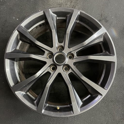 20" EXPLORER 17-19 20x8.5, , 10 spoke, , dark gray Original OEM Wheel Rim - Angle View