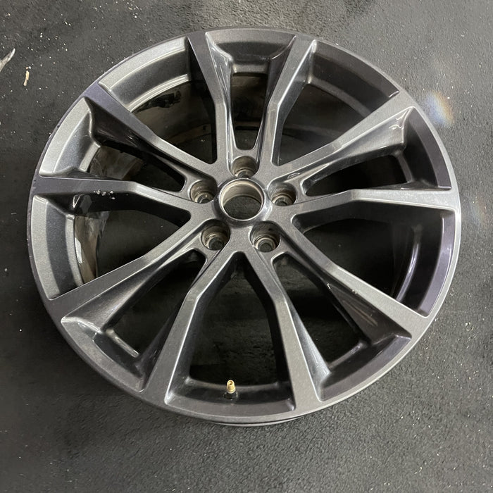 20" EXPLORER 17-19 20x8.5, , 10 spoke, , dark gray Original OEM Wheel Rim - Side Profile