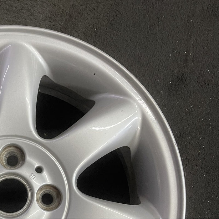 16" CLUBMAN 08-14 16x6.5 alloy 7 spoke tapered end spoke silver Original OEM - Close-Up Detail