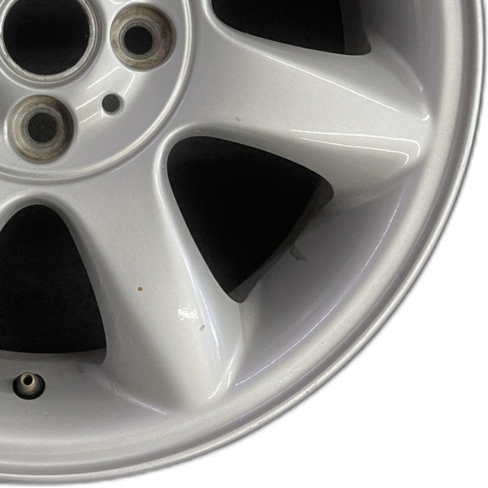 16" CLUBMAN 08-14 16x6.5 alloy 7 spoke tapered end spoke silver Original OEM - Close-Up Detail
