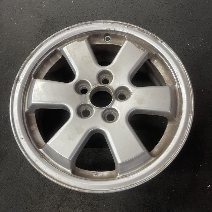 15" PRIUS 04-06 15x6 Original OEM Wheel Rim - Close-Up Detail