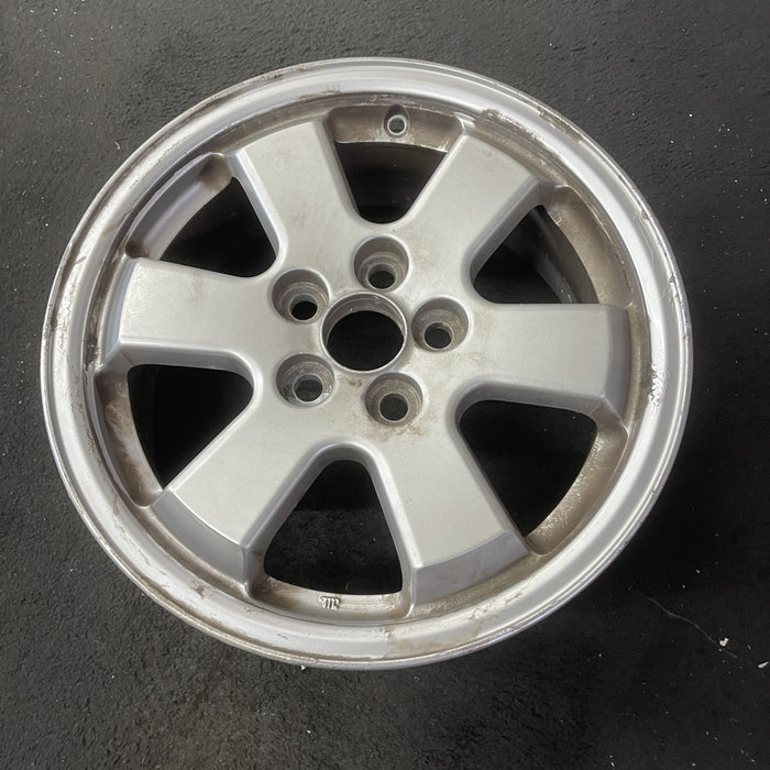 15" PRIUS 04-06 15x6 Original OEM Wheel Rim - Close-Up Detail