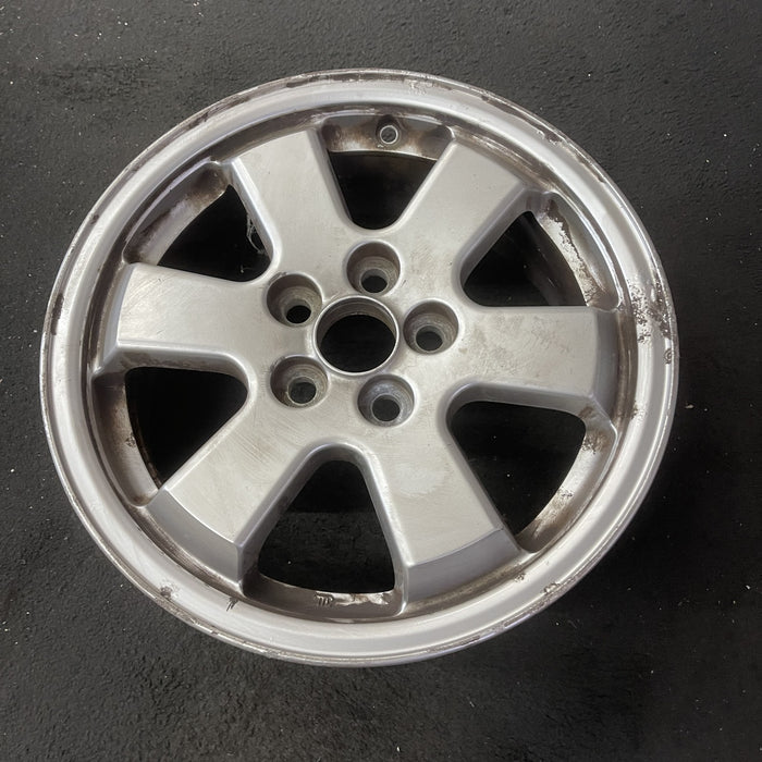 15" PRIUS 04-06 15x6 Original OEM Wheel Rim - Close-Up Detail