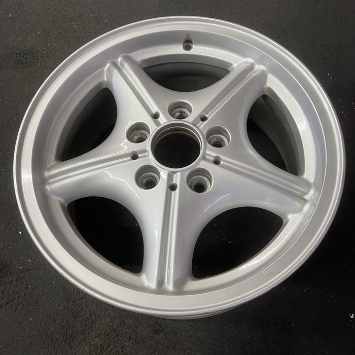 16" BMW Z3 01-02 16x7, alloy, 5 spoke, webbed spoke, natural Original OEM Wheel - Close-Up Detail