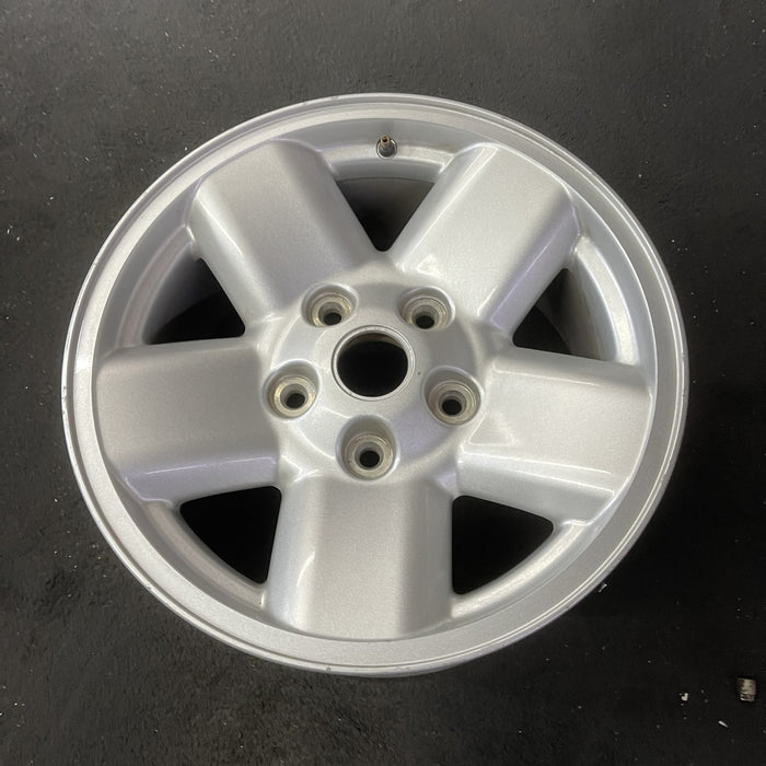17" DODGE 1500 PICKUP 02 17x8, aluminum, w/o machined center Original OEM Wheel - Close-Up Detail