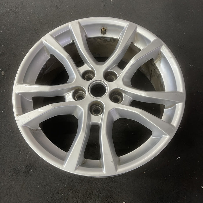 18" CAMARO 14-15 18x7.5 Original OEM Wheel Rim - Close-Up Detail