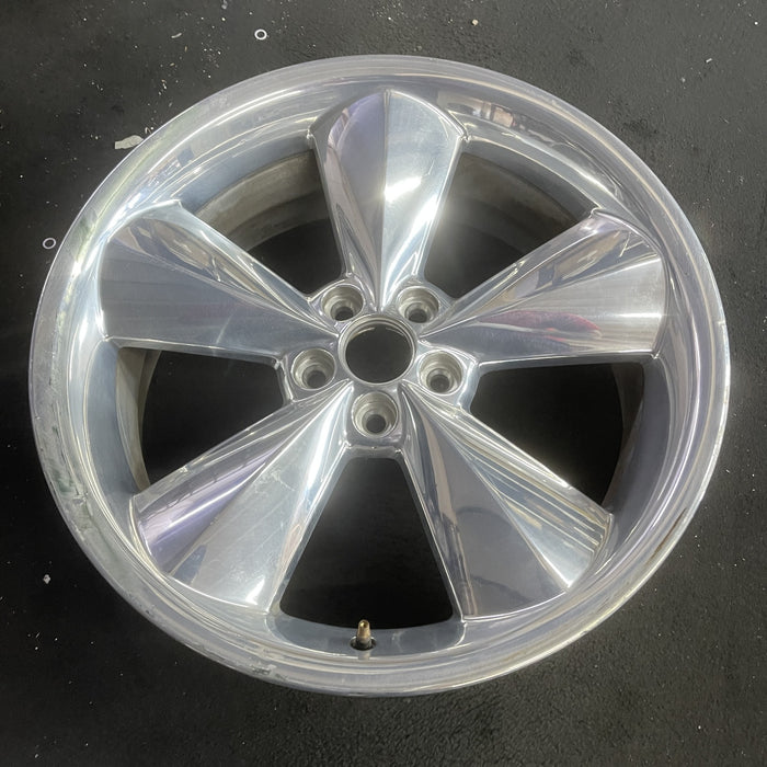 20" CHALLENGER 15-17 20x8 , 5 individual spokes, polished Original OEM Wheel Rim - Side Profile