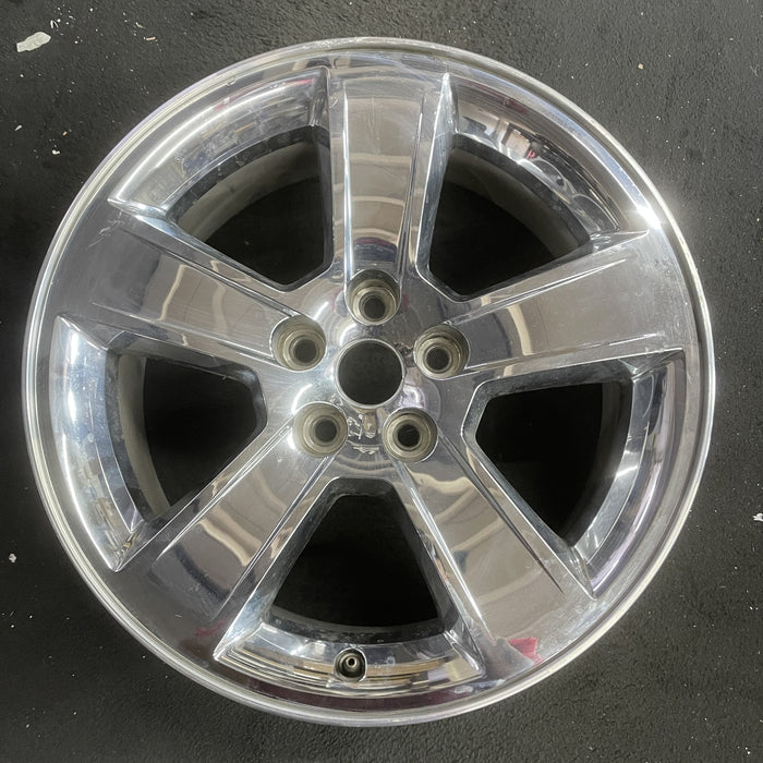 18" CHARGER 07 18x7.5, aluminum, 5 spoke, chrome clad Original OEM Wheel Rim - Angle View