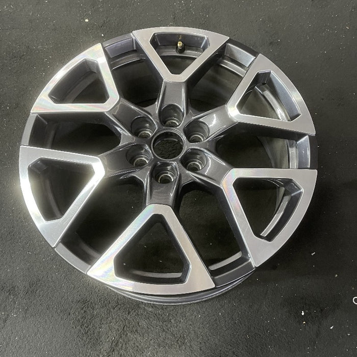 20" BLAZER 23-24 20x8 6 spoke Y spoke dark gray opt Q75 Original OEM Wheel Rim - View 8
