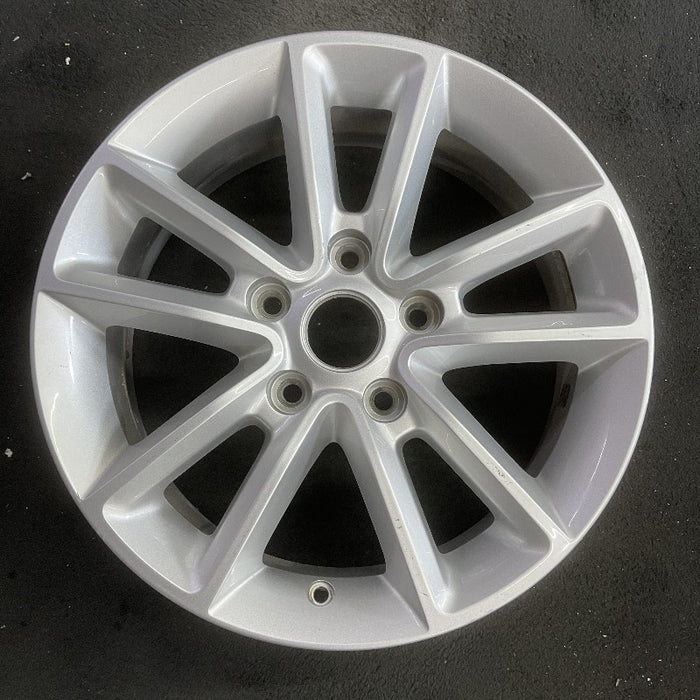 17" CARAVAN 13 17x6.5 aluminum V spoke fully opt WGH Original OEM Wheel Rim - Additional View
