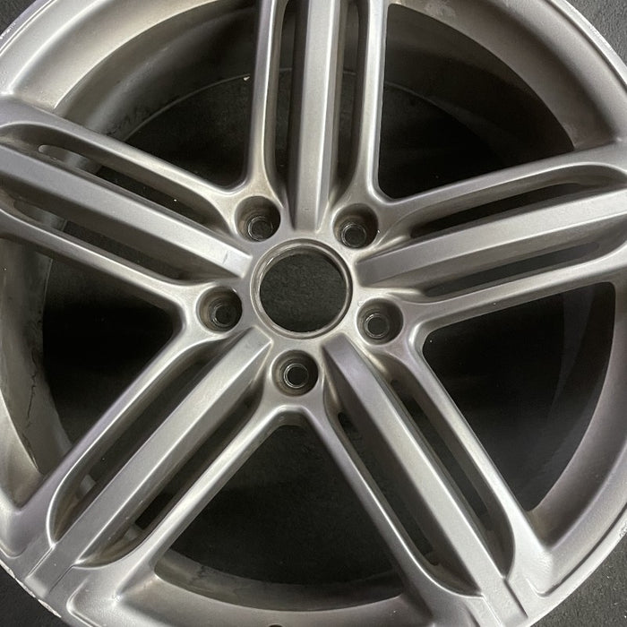 21" AUDI Q7 10-12 21x10 alloy 5-triple spoke silver finish Original OEM Wheel - Angle View