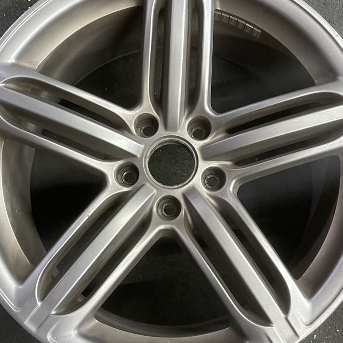 21" AUDI Q7 10-12 21x10 alloy 5-triple spoke silver finish Original OEM Wheel - Angle View