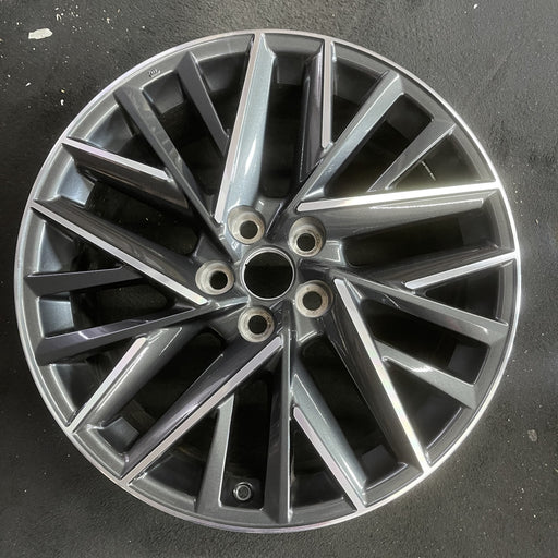 20" TX350 24 20x8, 20 spoke Original OEM Wheel Rim - Angle View