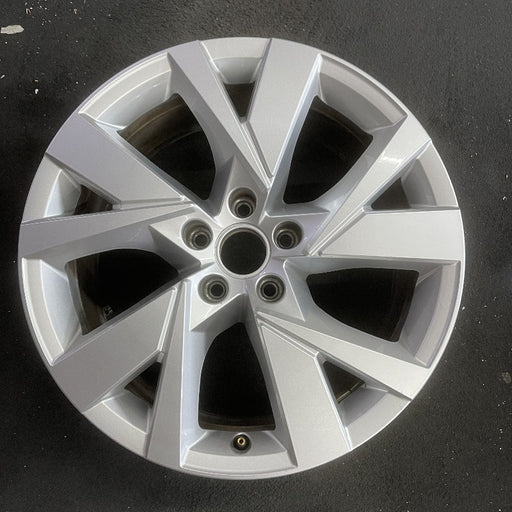 18" ATLAS CROSS SPORT 20-22 18x8 silver Original OEM Wheel Rim - Front View