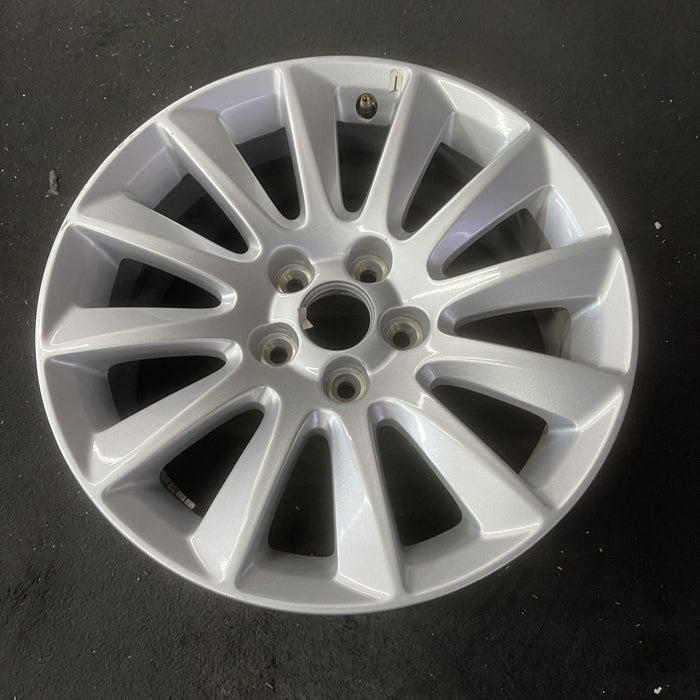 17" 300 11-14 17x7 Original OEM Wheel Rim - Close-Up Detail