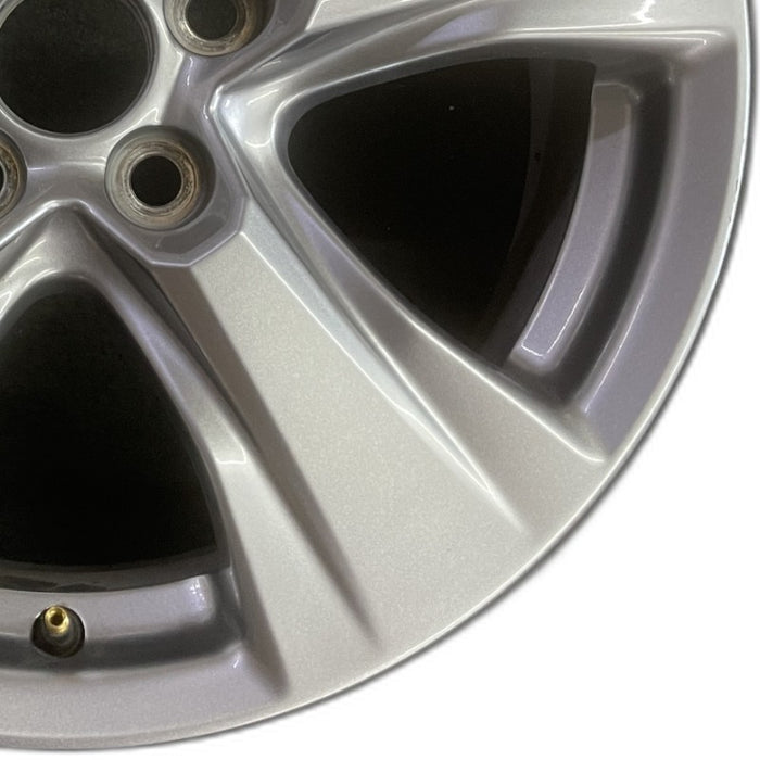 17" RAV4 19-25 17x7 alloy 5 spoke silver Original OEM Wheel Rim - Close-Up Detail
